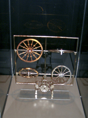 'Klippel/Klippel: Opus 2008' exhibition sculpture and installation from the first space 'Klippel/Klippel: Opus 2008' exhibition sculpture and installation from the first space