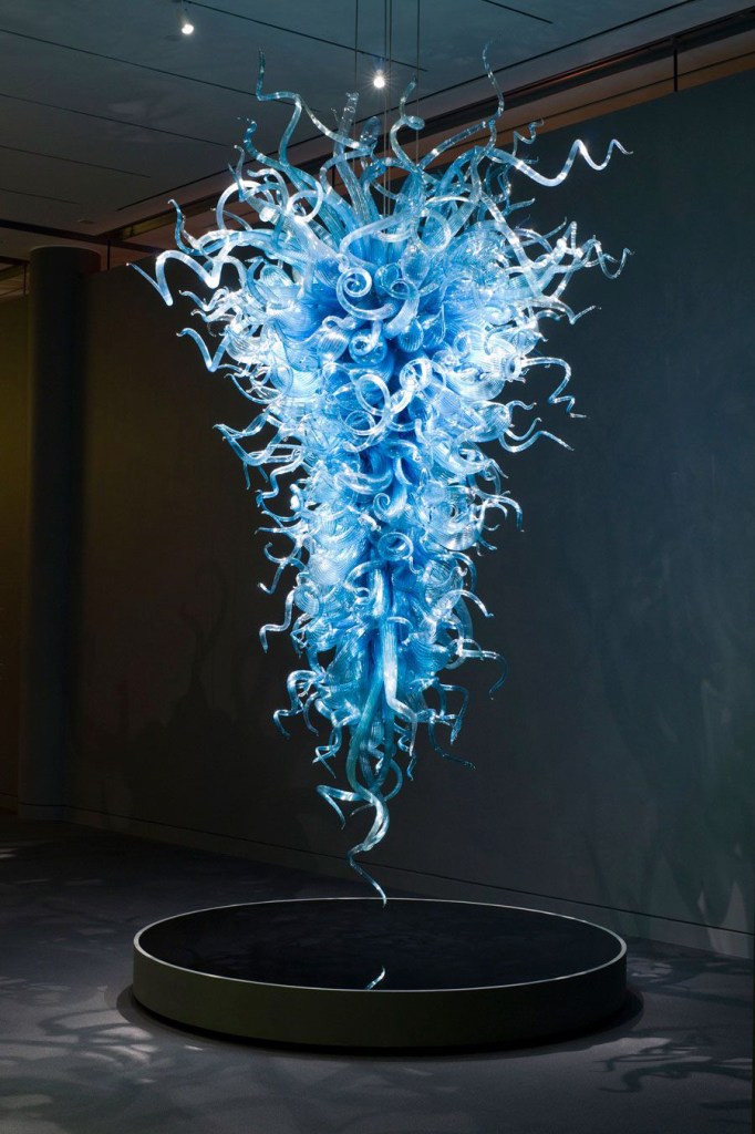 Dale Chihuly (American, b. 1941) 'Chiostro di Sant'apollonia Chandelier' 1996