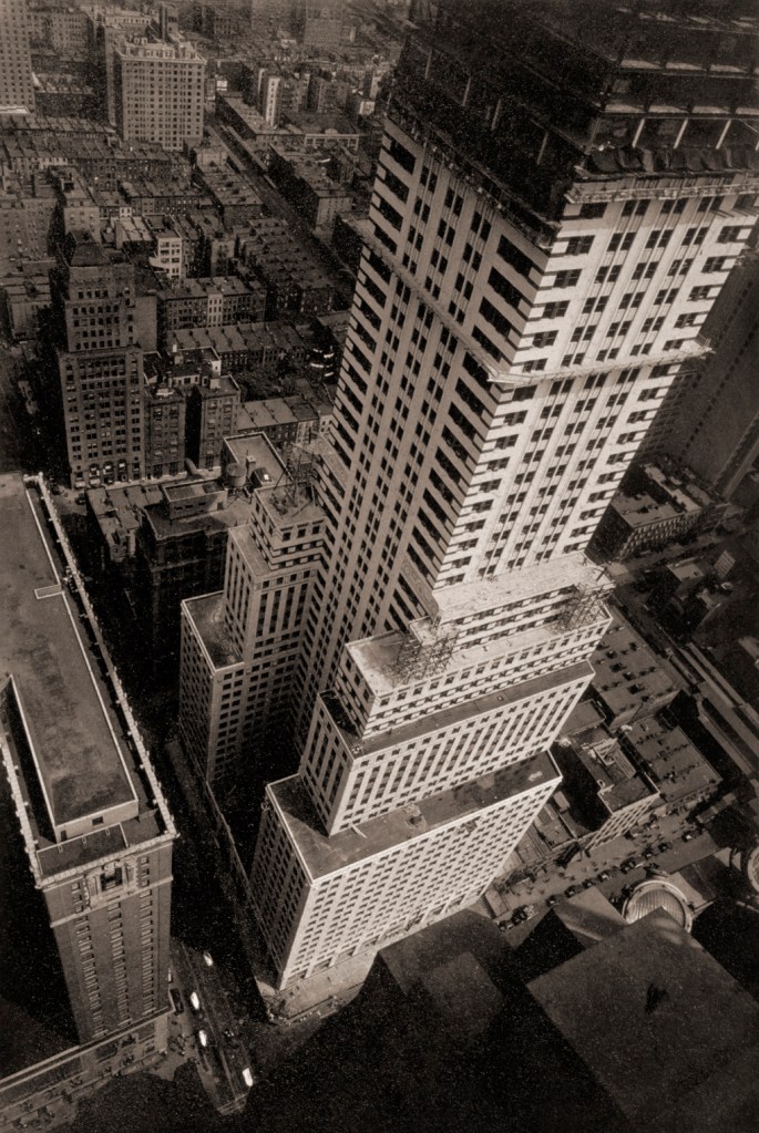 Berenice Abbott (American, 1898-1991) 'Untitled (New York City)' 1929-1933