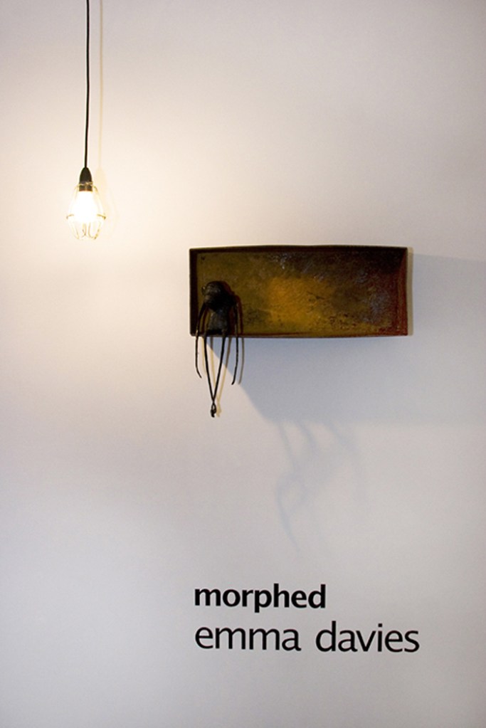 Emma Davies (Australian, b. 1968) 'Sekai' (be humorous') 2009 Emma Davies (Australian, b. 1968) 'Sekai' (be humorous') 2009