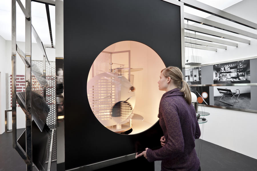 'László Moholy-Nagy Retrospective' exhibition view, Schirn Kunsthalle Frankfurt showing 'Room of Today' (reconstruction 2009) with at centre, 'Light-Space Modulator' 1930 (replica) 'László Moholy-Nagy Retrospective' exhibition view, Schirn Kunsthalle Frankfurt showing 'Room of Today' (reconstruction 2009) with at centre, 'Light-Space Modulator' 1930 (replica)