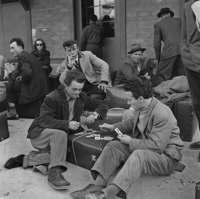 Anonymous photographer. 'Italian guest workers arriving in Switzerland' 1956
