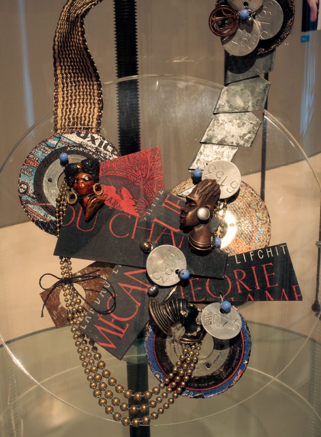 Tota Reciclados. 'Theorie du champ mechanique' 2010