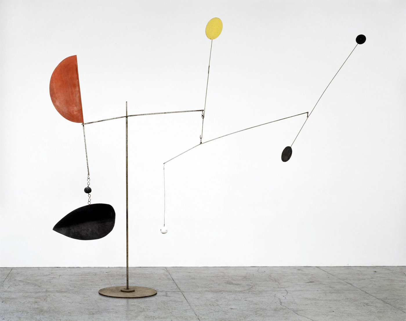 Alexander Calder (American, 1898-1976) 'Steel Fish' 1934 Alexander Calder (American, 1898-1976) 'Steel Fish' 1934