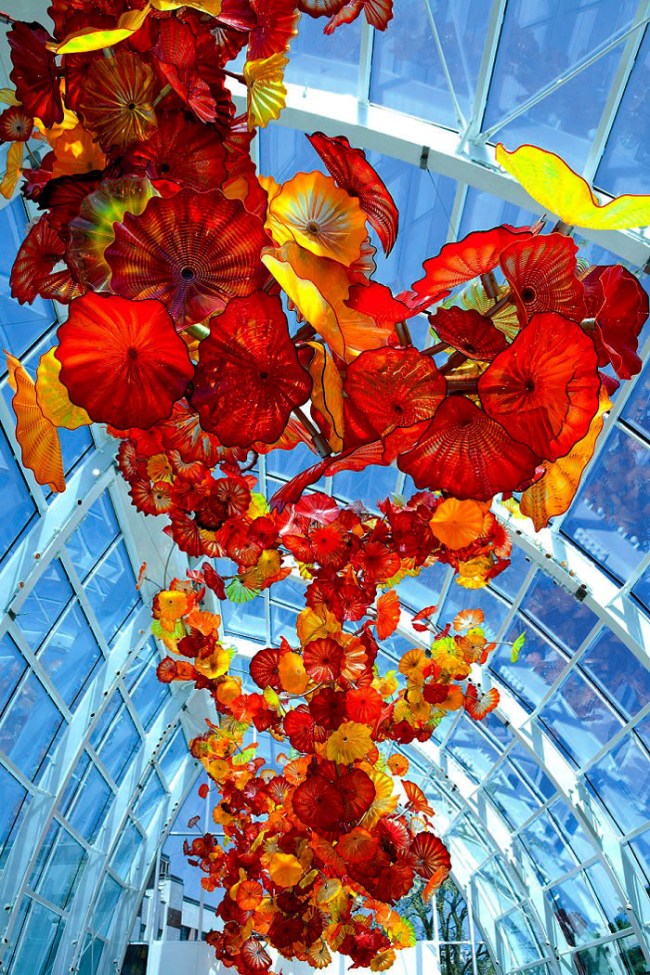 Chihuly Garden and Glass. 'Glasshouse (day)' 2012
