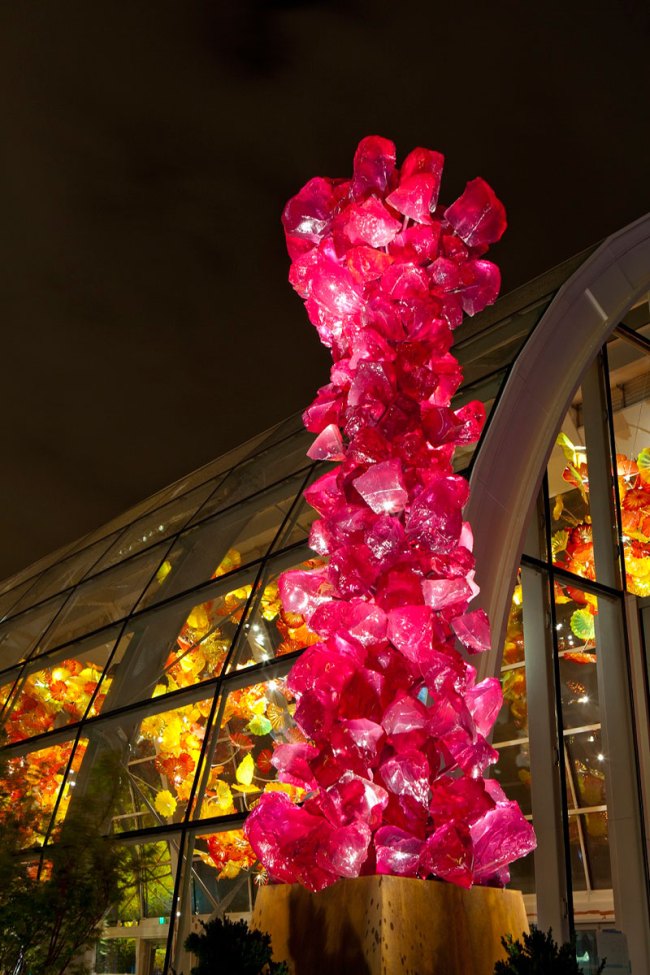Chihuly Garden and Glass. 'Viola Crystal Tower and Glasshouse (night)' 2012