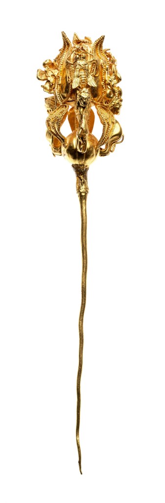 Anon. 'Pin with sphinxes, lions, and bees' Late 5th century BC