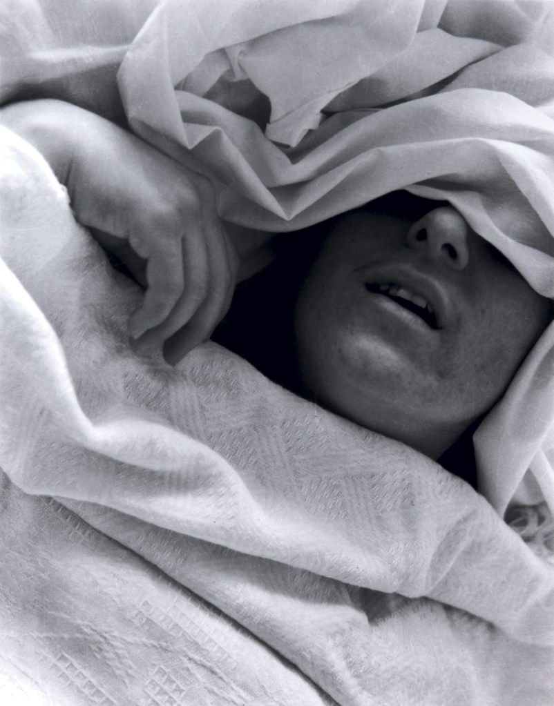 Manuel Álvarez Bravo (Mexican, 1902-2002) 'Ways to Sleep (De las maneras de dormir / Des manières de dormir)' c. 1940
