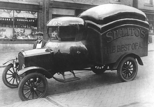 American delivery van 1910s-1920s?