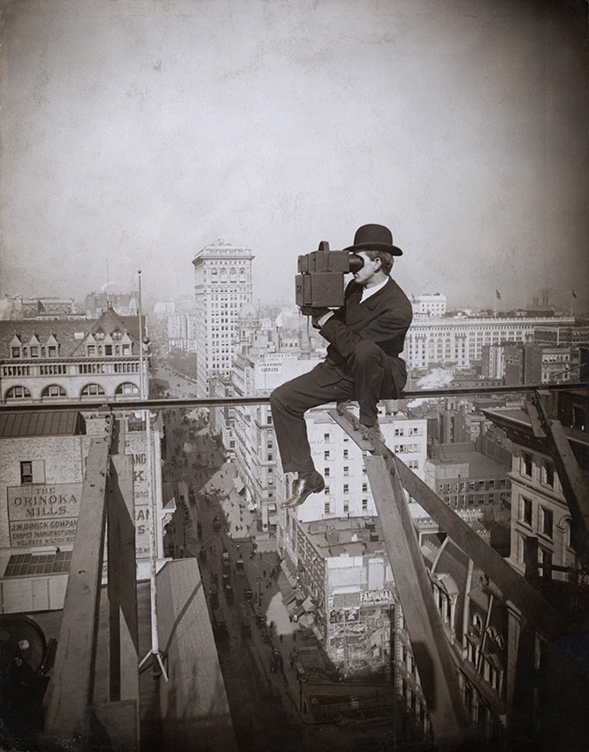 Underwood and Underwood (American, active 1880-1934) 'Above Fifth Avenue, Looking North' 1905 