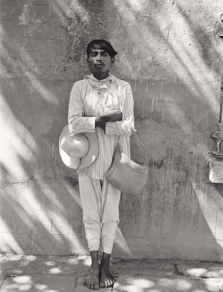 Manuel Álvarez Bravo (Mexican, 1902-2002) 'Man from Papantla' 1934 Manuel Álvarez Bravo (Mexican, 1902-2002) 'Señor de Papantla' 1934