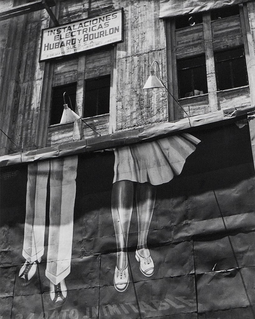 Manuel Álvarez Bravo (Mexican, 1902-2002) 'Dos pares de piernas (Two Pairs of Legs)' 1928-1929 Manuel Álvarez Bravo (Mexican, 1902-2002) 'Dos pares de piernas (Two Pairs of Legs)' 1928-1929