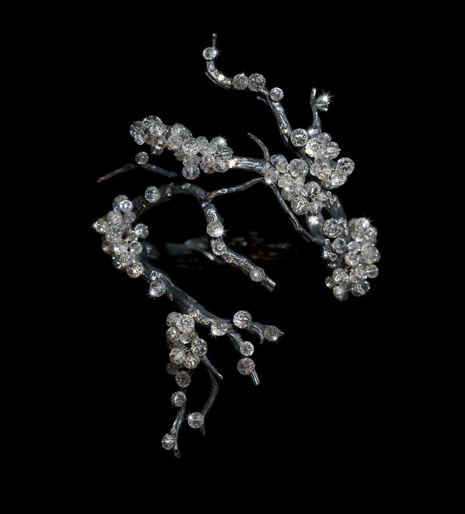 JAR. 'Bracelet' 2010 