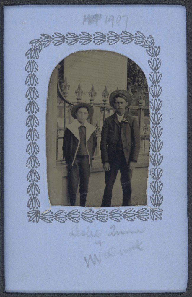 Photographer unknown. 'Leslie Quinn and W. Dunk' c. 1890