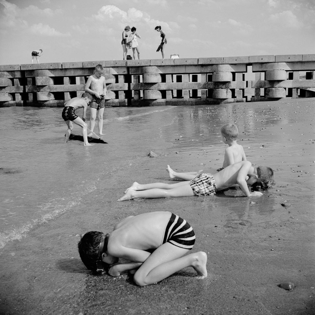 Vivian Maier (American, 1926-2009) 'June 1963. Chicago, IL'
