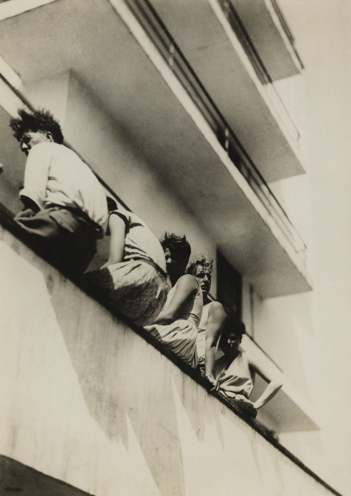 Iwao Yamawaki (Japanese, 1898-1987) 'Lunch (12-2 p.m.)' (Mittagessen [12-2 Uhr]) 1931