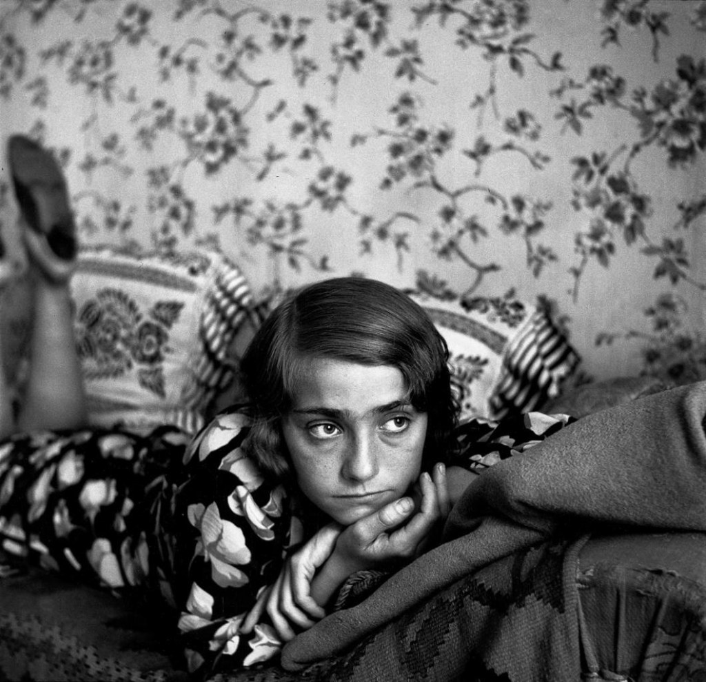 Nicolás Muller (Spanish born Hungary, 1913-2000) 'Portrait of Susana' 1937