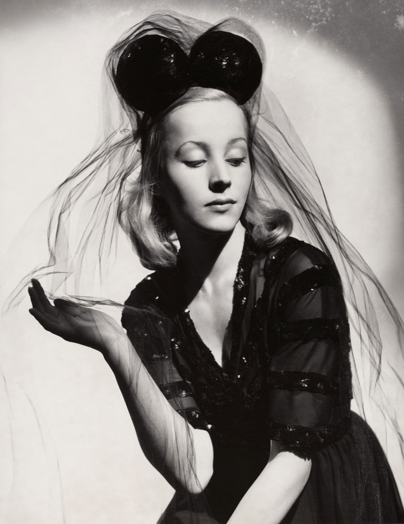 François Kollar (French born Slovakia, 1904-1979) 'Le mannequin Muth, Balenciaga' (The model Muth, Balenciaga) 1930