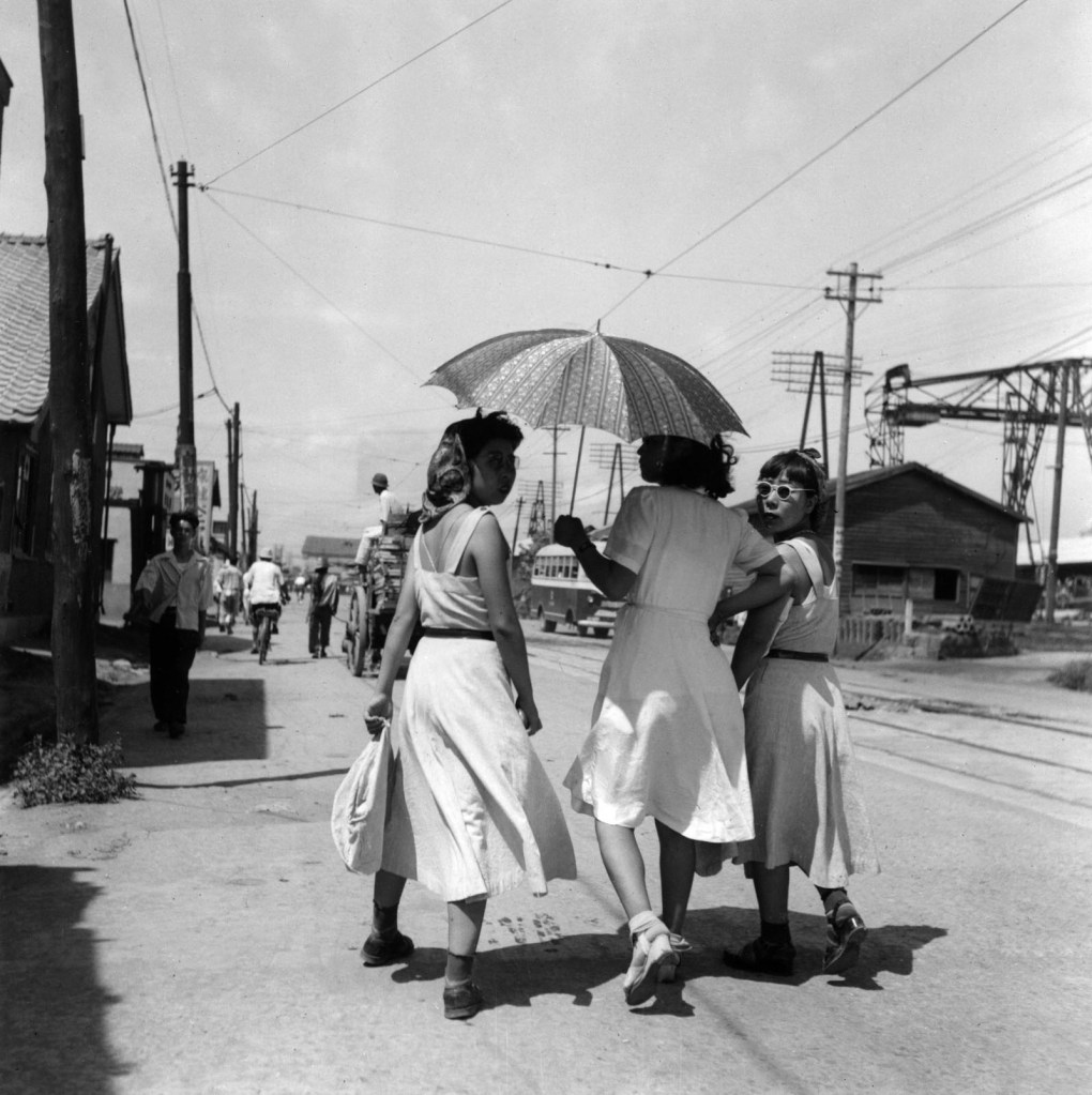 Ken Domon (Japanese, 1909-1990) 'Donne a passeggio' [Women walking] 1950