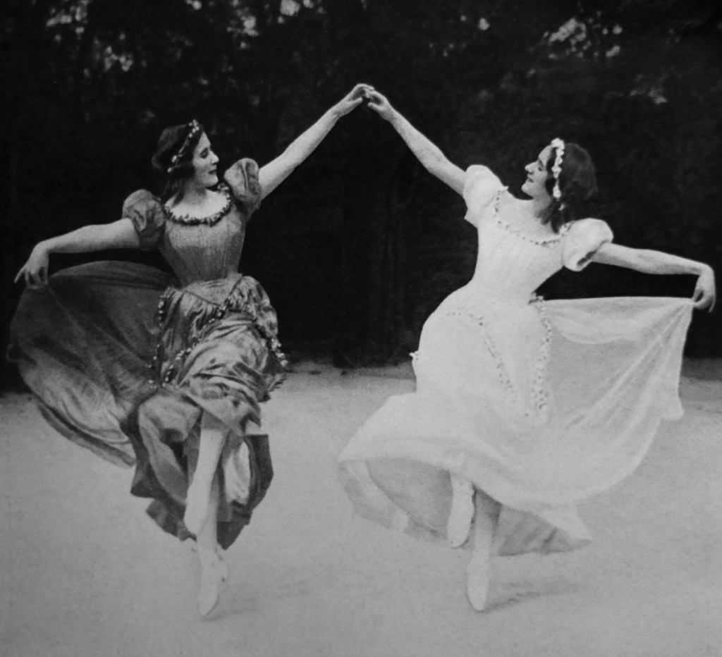 Rudolf Jobst (Austrian, 1872-1952) 'Schwestern Wiesenthal [Wiesenthal sisters]' c. 1928 from Der Kunstlerische Tanz Unserer Zeit [The Artistic Dance of Our Time] p. 4 Published 1928