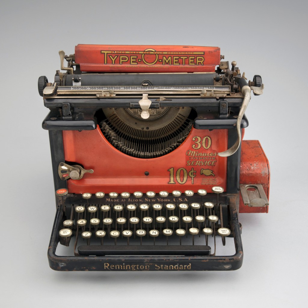 Remington Standard No. 12 1927 from the exhibition 'The Typewriter: An innovation in Writing' at SFO Museum (SFOM), San Francisco International Airport, may 2017 - January 2018