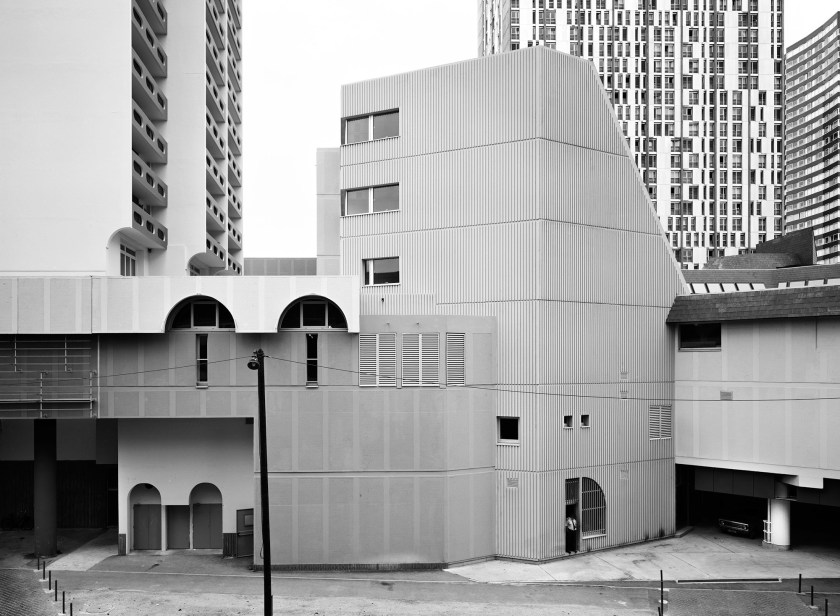 Thomas Struth (born 1954) 'Rue de Beaugrenelle, Beaugrenelle, Paris' 1979