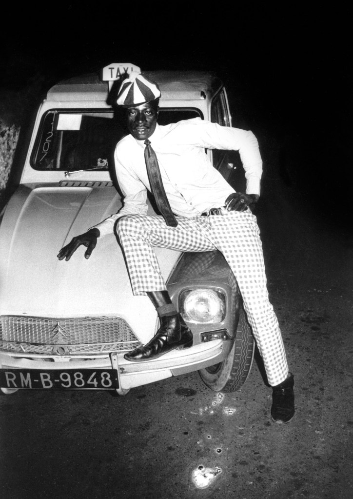 Malick Sidibé (Malian, 1935-2016) 'Taximan avec voiture' 1970