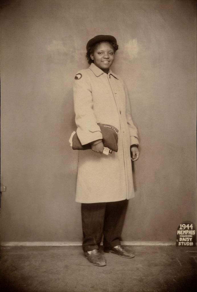 Daisy Studio (American, active 1940s) 'Studio Portrait' 1940s-1950s from the exhibition 'African American Portraits: Photographs from the 1940s and 1950s' at the Metropolitan Museum of Art, New York, June - Oct, 2018