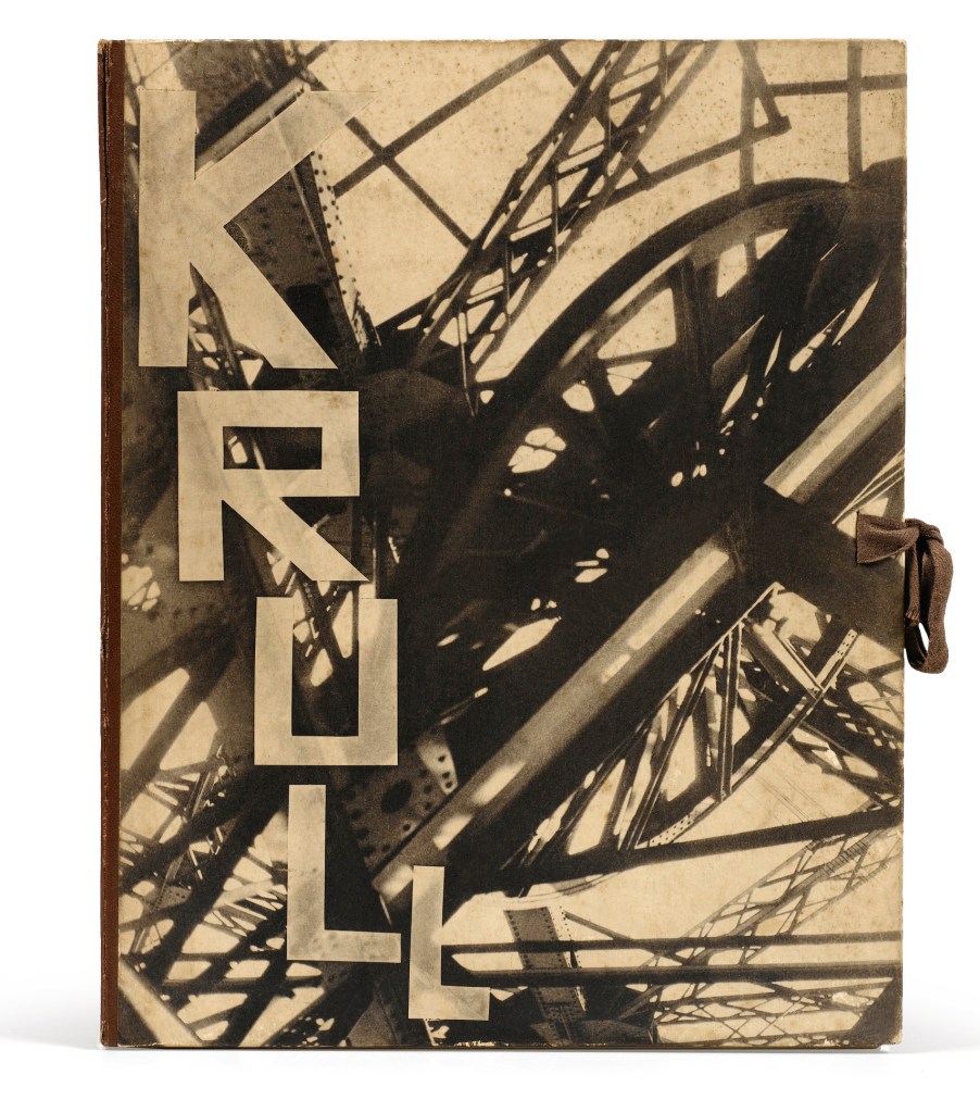 Germaine Krull (1897-1985, photographer) Cover design by M. Tchimoukow. 'MÉTAL' cover 1928