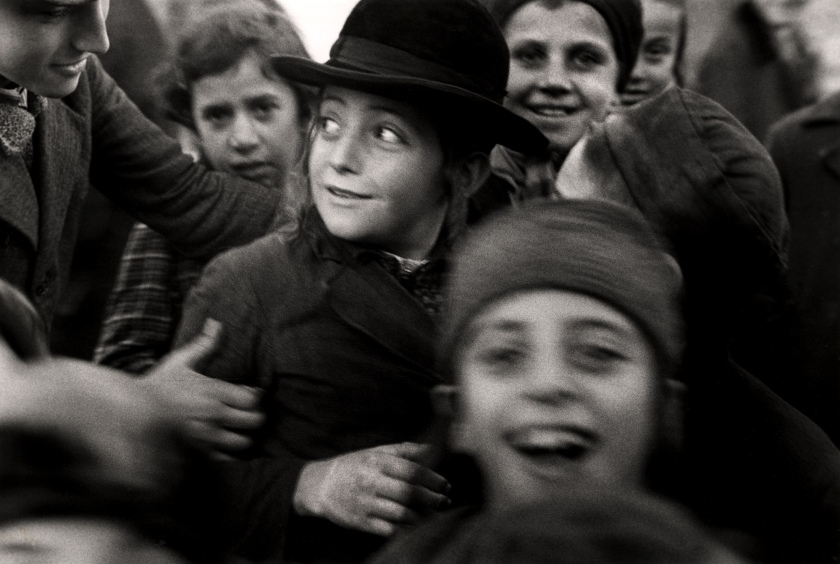 Roman Vishniac (1897-1990) 'Jewish school children, Mukacevo' c. 1935-1938