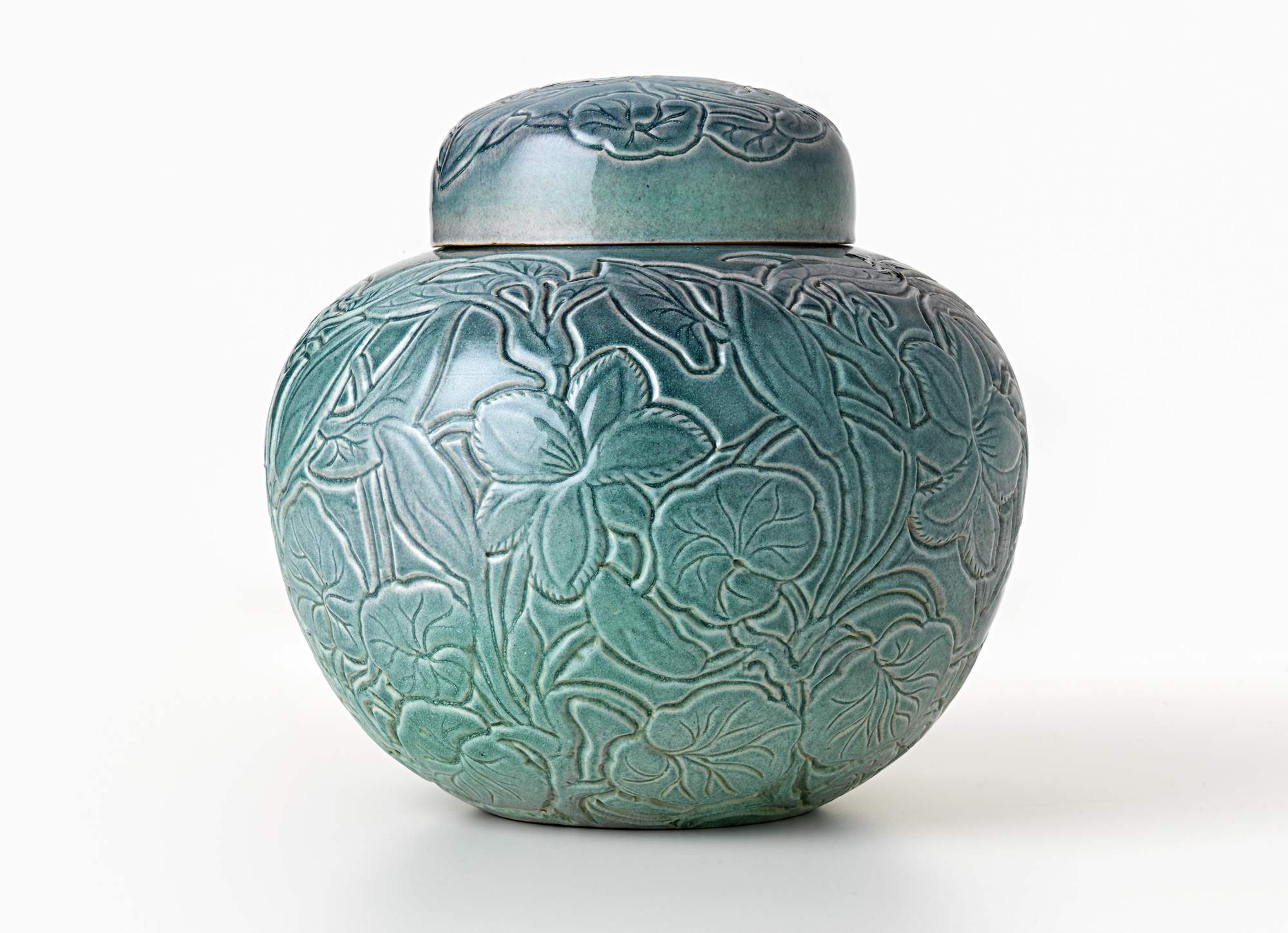 Klytie Pate (Australian, 1912-2010) 'Covered jar' c. 1943 Klytie Pate (Australian, 1912-2010) 'Covered jar' c. 1943