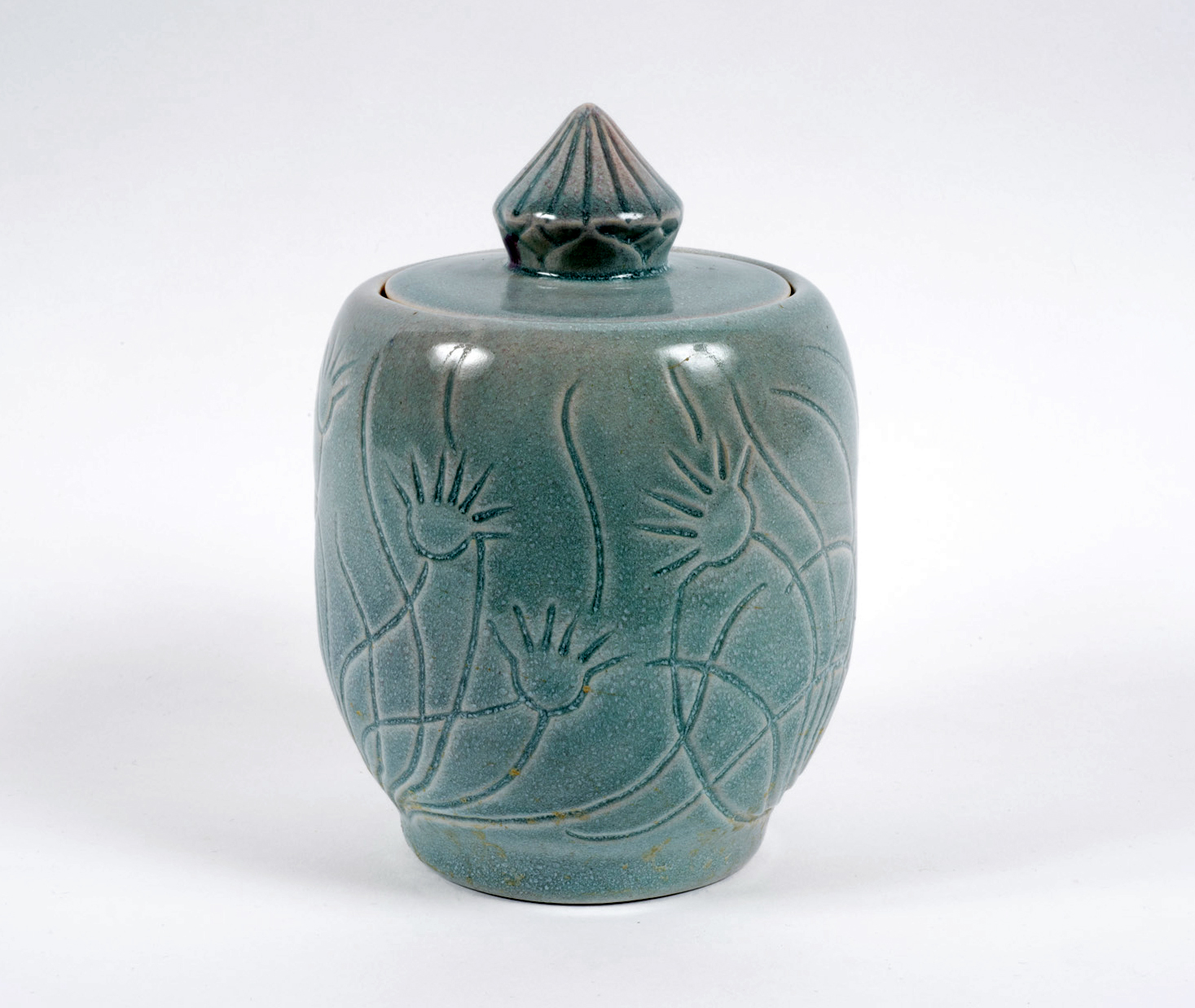 Klytie Pate (Australian, 1912-2010) 'Lidded jar' (sunflower buds) Date unknown Klytie Pate (Australian, 1912-2010) 'Lidded jar' (sunflower buds) Date unknown