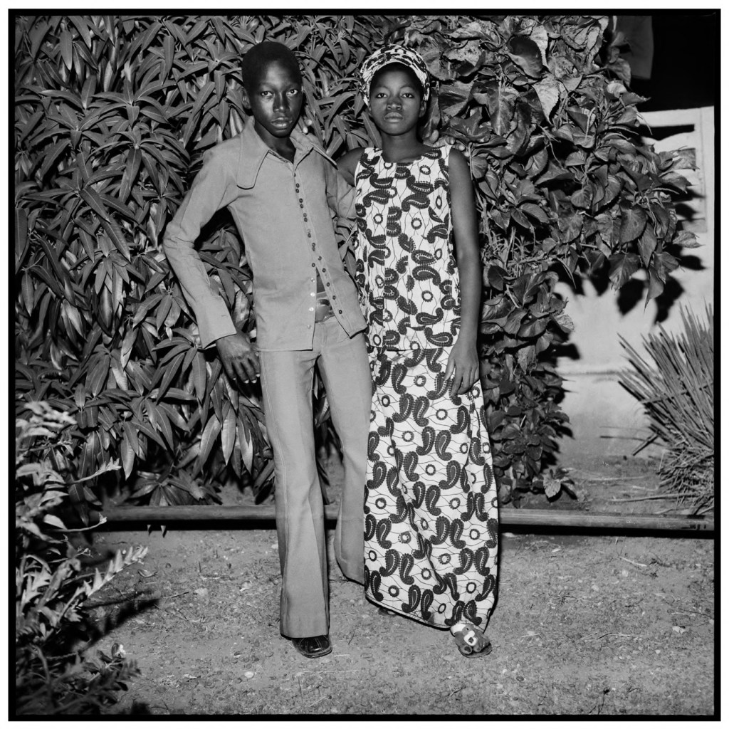 Sanlé Sory (West African, b. 1943) 'Les deux amourex de Dogona' 1972