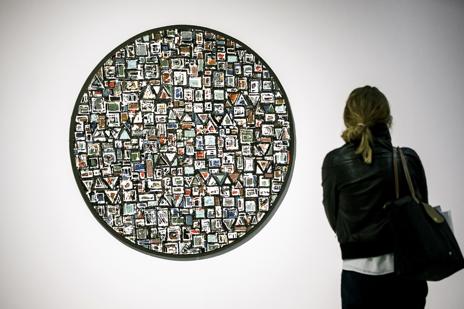 Installation view of the exhibition 'Lee Krasner: Living Colour' with the work 'Stop and Go'Â c. 1949 Installation view of the exhibition 'Lee Krasner: Living Colour' with the work 'Stop and Go'Â c. 1949