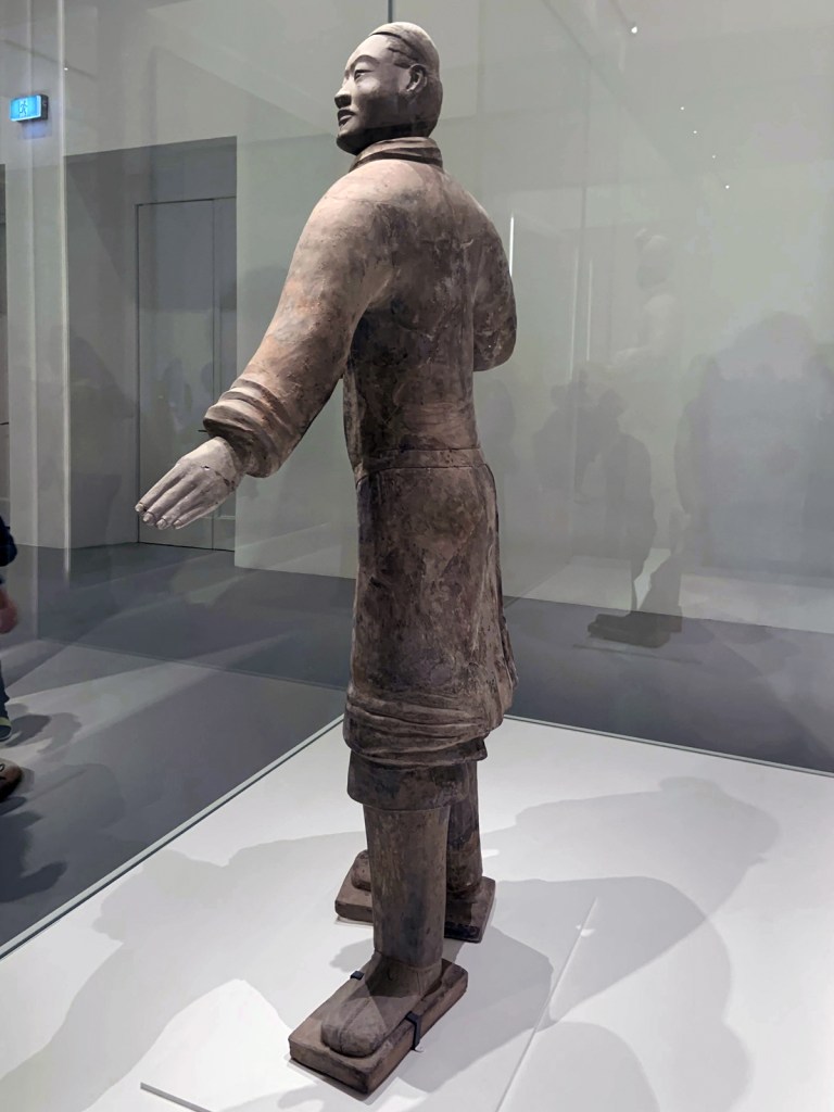 Standing archer 立射俑 Qin dynasty, 221 - 207 BCE