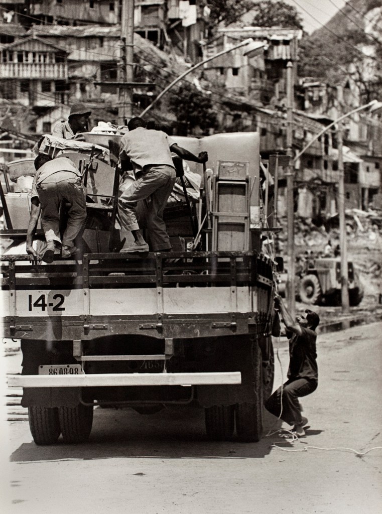 Unknown maker. 'Untitled (Removal of Residents' Possessions, Catacumba Hill, Avenida Epitácio Pessoa)' October 15, 1970