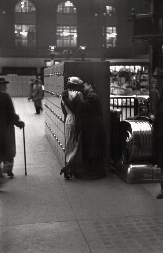 Louis Faurer (1916-2001) 'Penn Station Lovers' 1946-1947, printed c. 1981