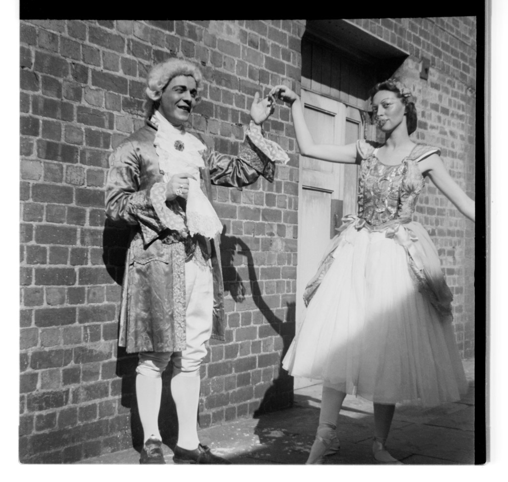 Unknown photographer (Australian) 'Untitled (actor and ballerina)' 1946-1947