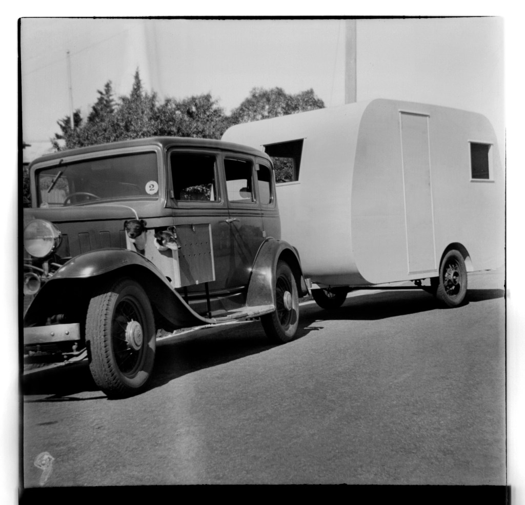 Unknown photographer (Australian) 'Untitled (1932 Chevrolet and caravan)' 1946-47