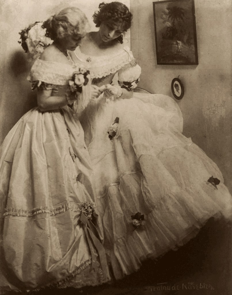 Gertrude Käsebier (American, 1852-1934) 'The Letter' 1906