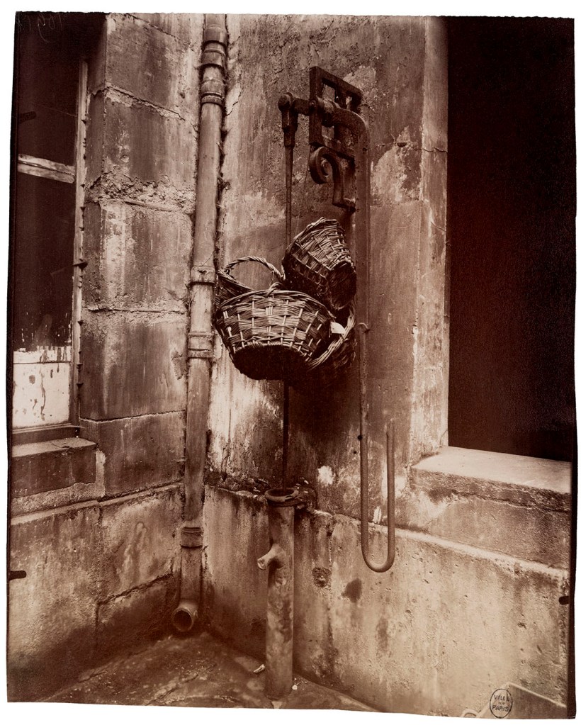 Eugène Atget (French, 1857-1927) 'Fontaine du passage des Singes, 6, rue des Guillemites, IVe' 1911