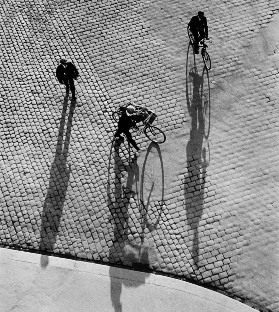 Ernst A. Heiniger (Swiss, 1909-1993) 'Bahnhofplatz, Zurich' 1933 from the exhibition 'Ernst A. Heiniger – Good Morning, World!' at Fotostiftung Schweiz, Winterthur, Zürich, June - Oct, 2021