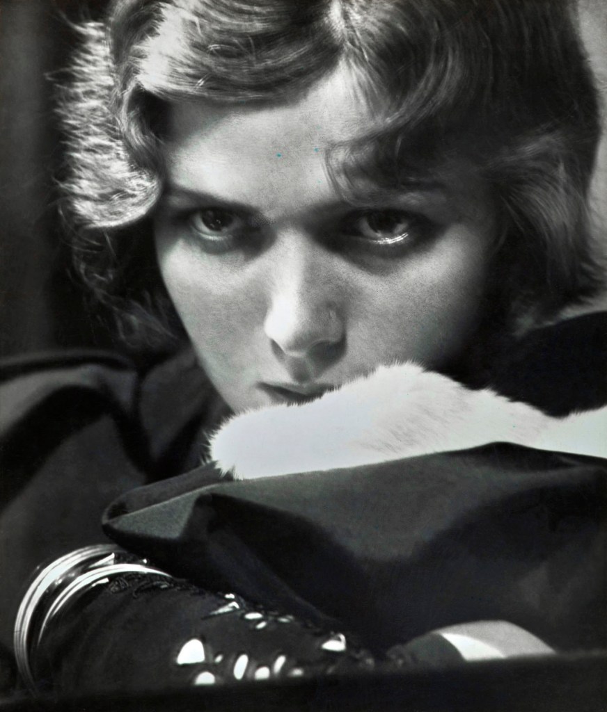 Annelise Kretschmer (German, 1903-1987) 'Junges Mädchen' (Young Woman) 1928