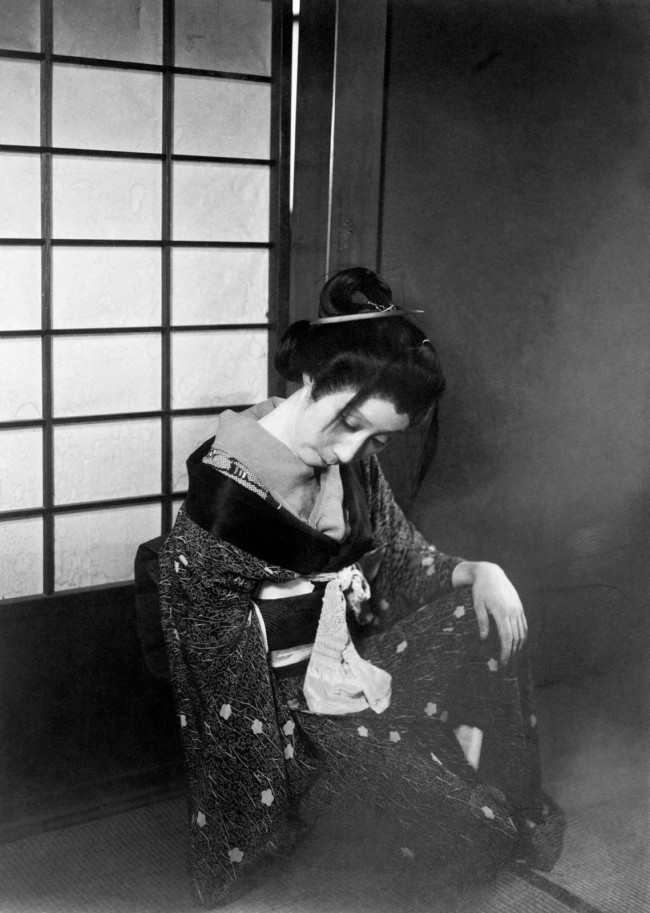 Eiko Yamazawa (Japanese, 1899-1995) '(Untitled (Yasue Yamamoto as Okichi in "Elegy for a Woman" by Yuzo Yamamoto))' c. 1943-1944, printed 1944