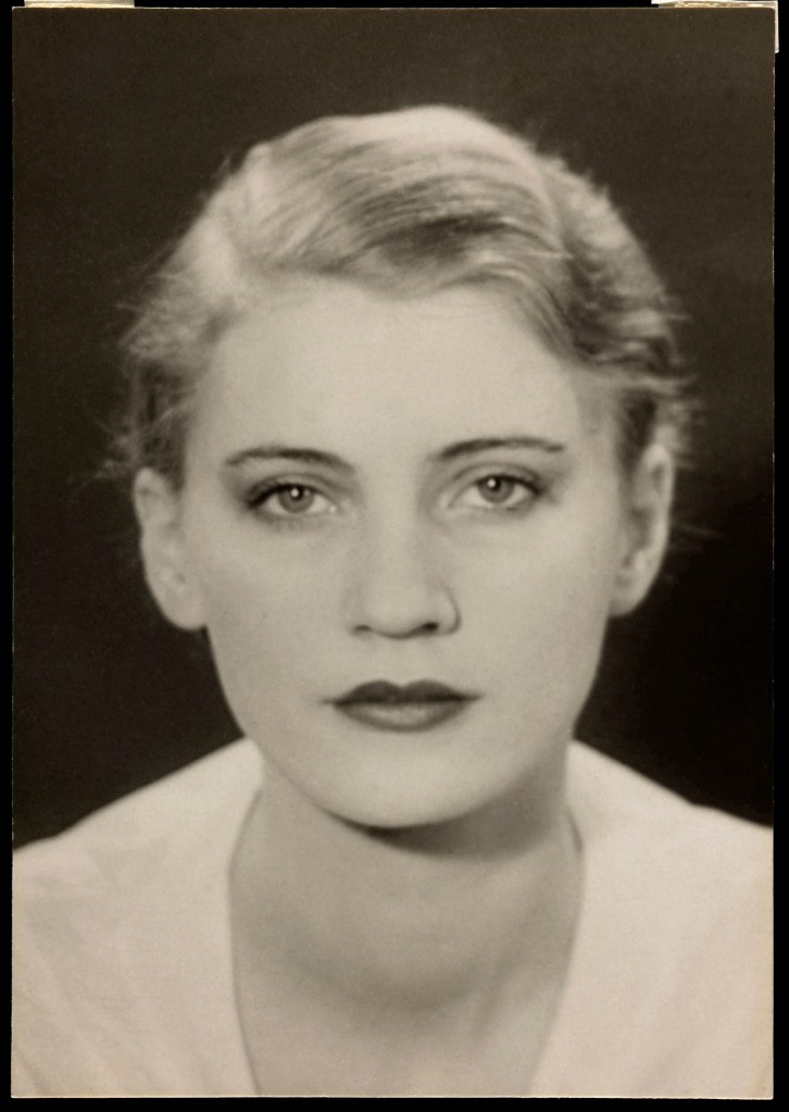 Man Ray (American, 1890-1976) 'Lee Miller' 1929 Man Ray (American, 1890-1976) 'Lee Miller' 1929