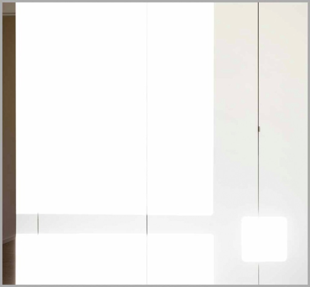 Uta Barth (German, b. 1958) '...and to draw a bright white line with light (11.2)' (detail) 2011; printed 2021