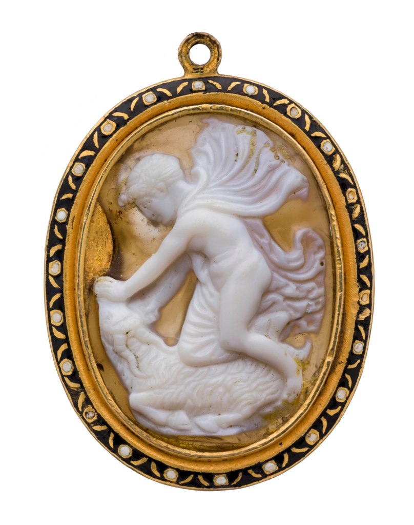 'The Golden Fleece' c. 100 BC-100 AD (cameo), 19th century (pendant)