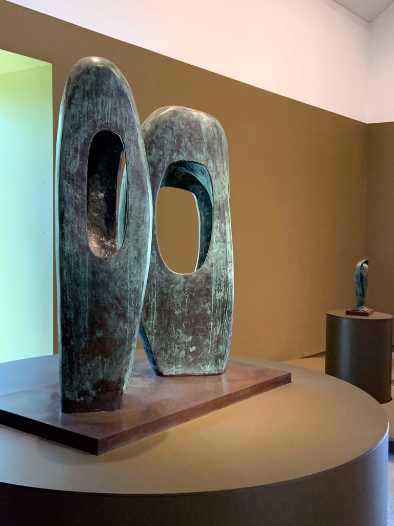 Barbara Hepworth (British, 1903-1975) 'Twin Forms in Echelon' 1961 (installation view)