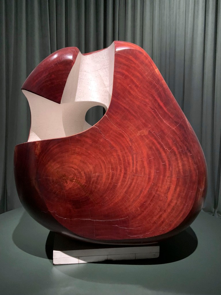 Barbara Hepworth (British, 1903-1975) 'Corinthos' 1954-1955 (installation view)