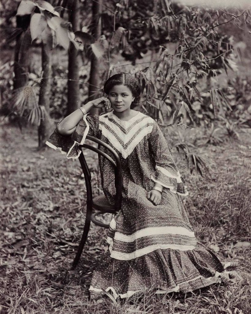 Joseph Razafy (Madagascar, 1881-1949) 'Untitled (portrait of a woman)' Nd Joseph Razafy (Madagascar, 1881-1949) 'Untitled (portrait of a woman)' Nd